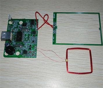 JT500UKM IC+ID雙頻讀卡模塊(13.56MHZ高(gāo)頻ISO14443A+125KHZ低(dī)頻ID讀卡模塊)IC+ID複合開(kāi)發闆